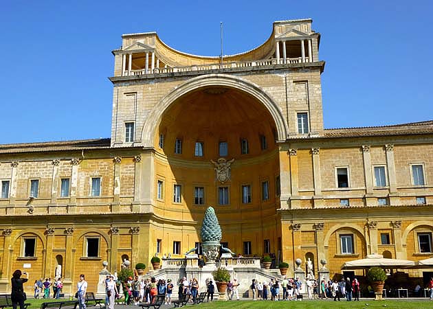 ヴァティカン美術館博物館の見どころとアクセス　ローマ