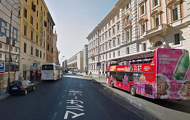 ローマ市内のシャトルバス