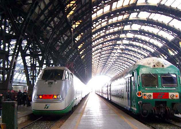 列車でミラノ中央駅へアクセス